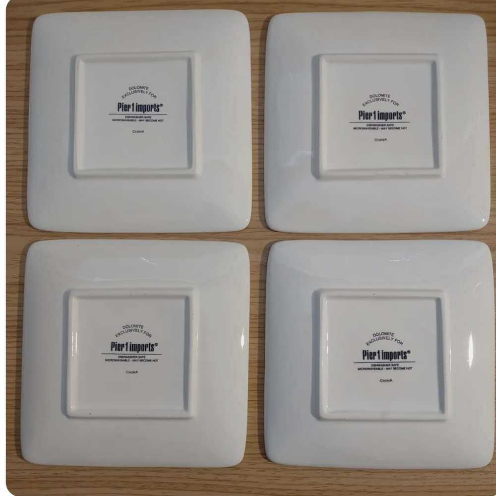 Pier 1 Fashion set of four dessert plates - Picture 2 of 8